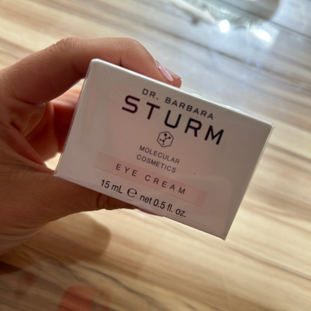 Brand new Barbara Saturn eye cream unopened
